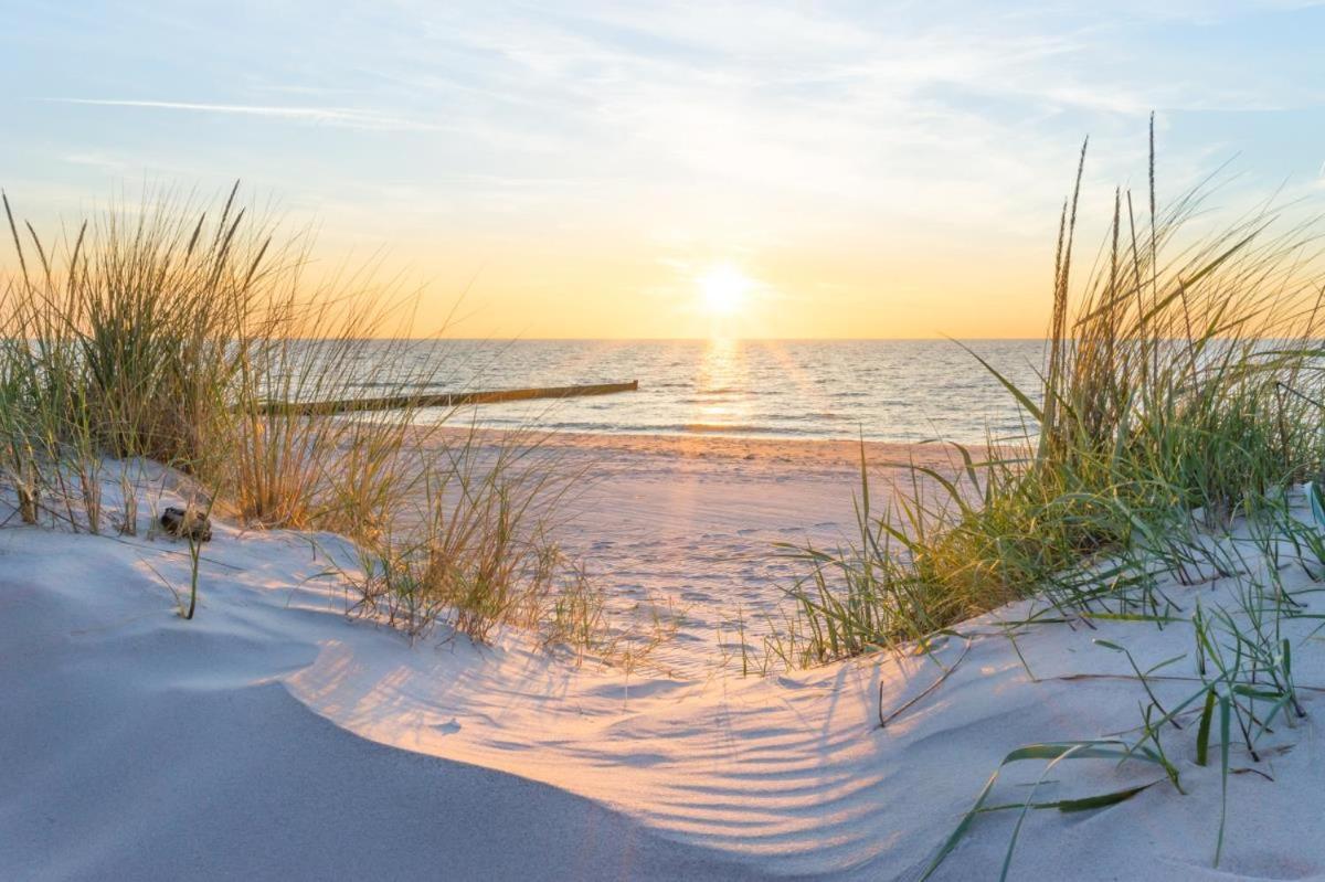 Sonnenaufgang, direkt am Alten Strom Rostock Exterior foto